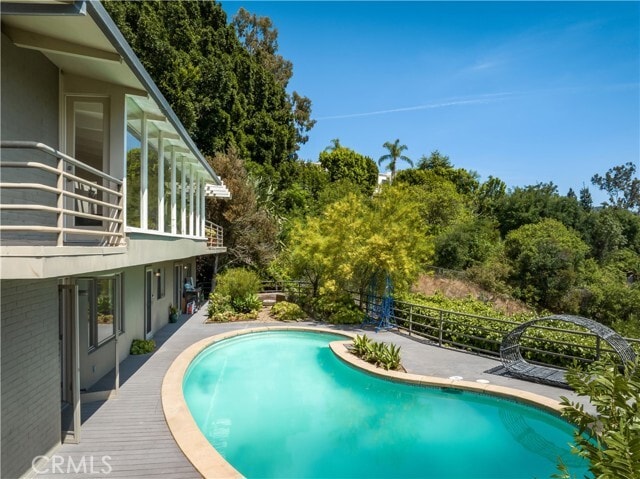 Photo - 2870 Benedict Canyon Drive