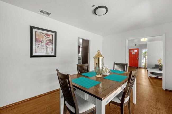 Photo - 5617 Dorothy Dr Unit 5617