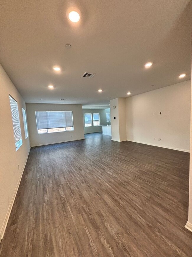 Photo - Beautiful Home!