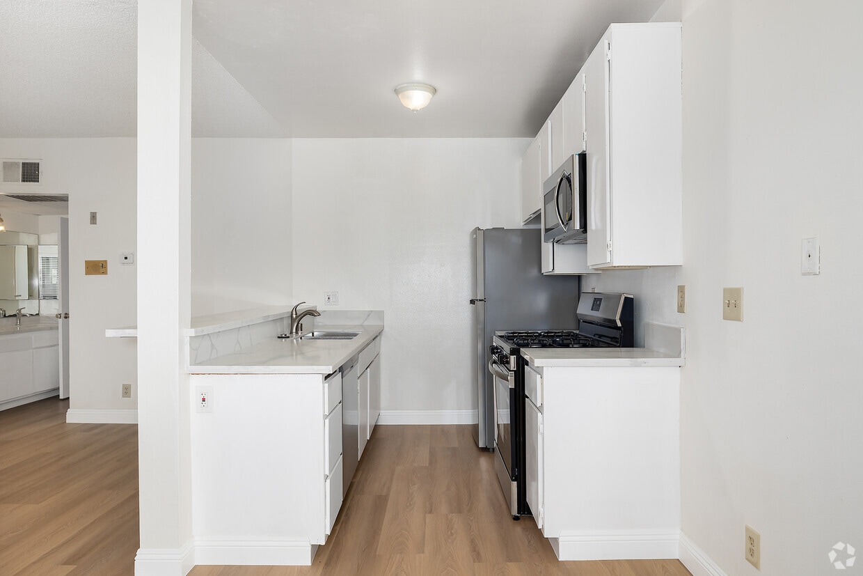 Floor Plan - 306