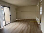Photo - 16703 Lynn Ln Unit D