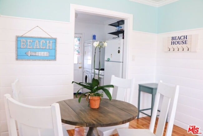 Building Photo - 12842 Walsh Ave