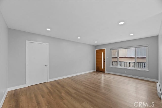 Photo - 2027 Vista Del Mar Ave Unit 3