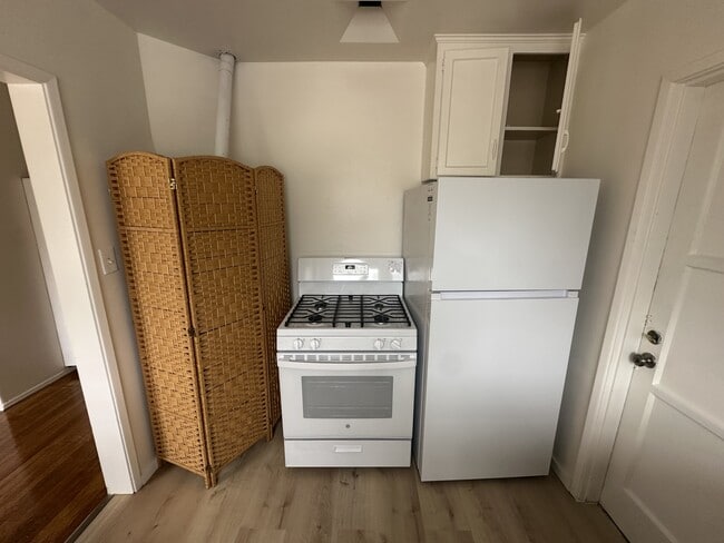 Photo - 2441 Silver Lake Blvd Unit 2441-D