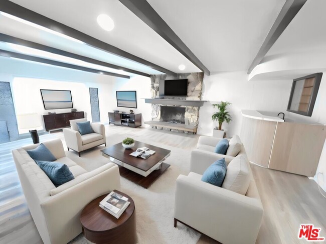 Photo - 4445 Don Zarembo Dr