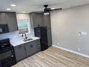 Kitchen - 2428 Denver St Unit 1