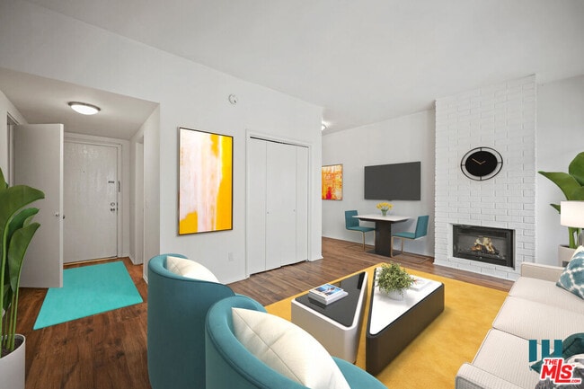 Photo - 10965 Rochester Ave Unit 303