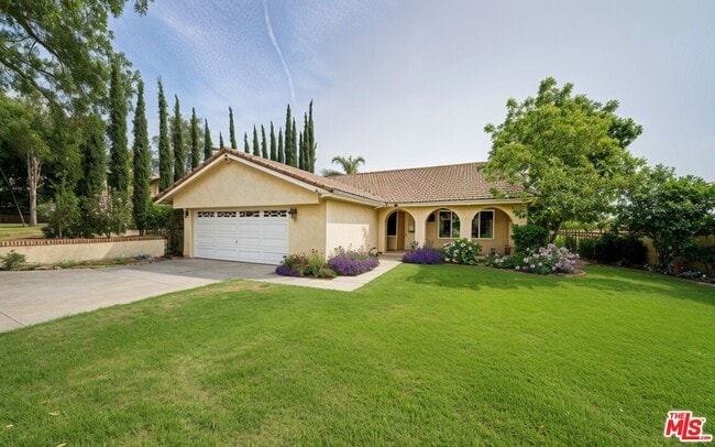 Building Photo - 2660 Conata St