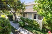 Photo - 11848 Moorpark St
