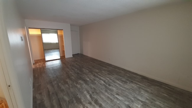 Photo - 5929 Laurel Canyon Blvd Unit 14