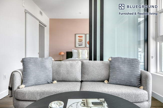 Photo - 6677 Santa Monica Blvd Unit FL7-ID904