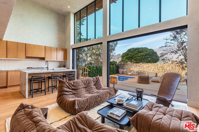 Photo - 23505 Malibu Colony Rd