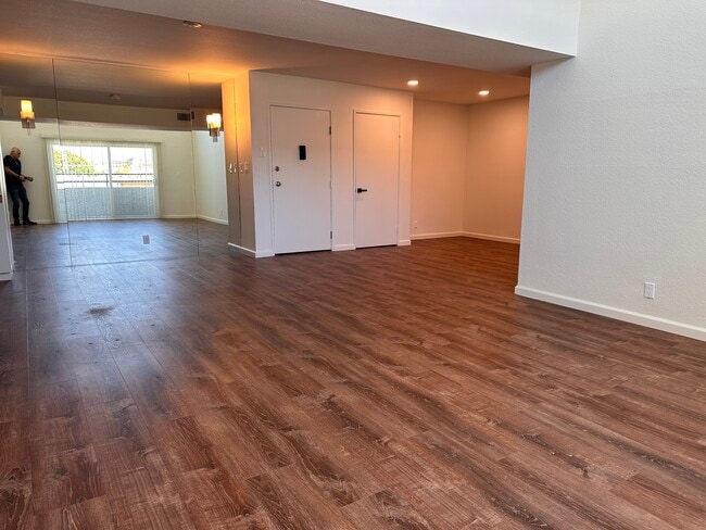 Photo - The Butler Building