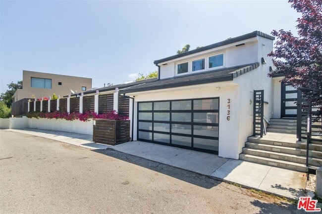 Photo - 3136 Floye Dr House