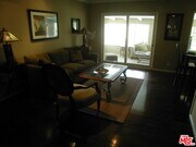 Photo - 6040 Van Noord Ave