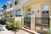 Photo - Amazing Downtown Torrance! - 3 bd / 2.5 ba... House