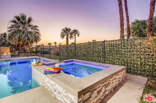 Photo - 82580 Yeager Way