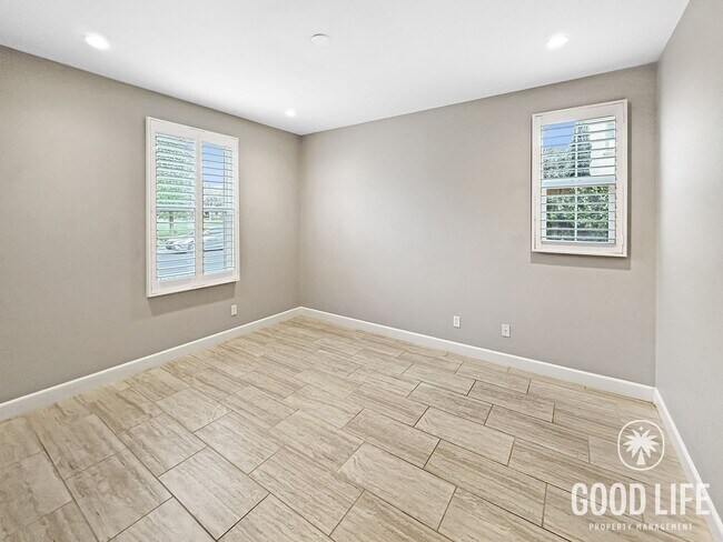 Photo - Stunning 3Bd/3.5Ba Home in Irvine w/Large Patio, Modern Design and 2 Master Suites!