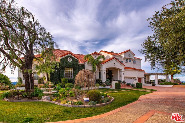 Photo - 501 Sadie Rd