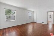 Photo - 180 N Clark Dr