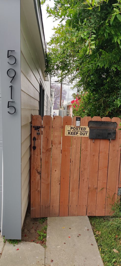 Photo - North Long Beach Private Back House