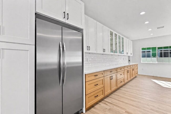 Photo - 3666 2nd Ave