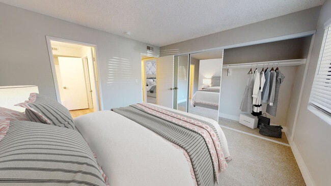 Photo - Artisan Oaks