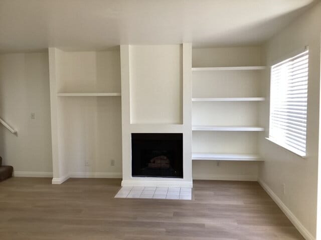 Photo - "Charming 2-Bed Condo with Cozy Fireplace & Modern Comforts in Lancaster!" Unit 3