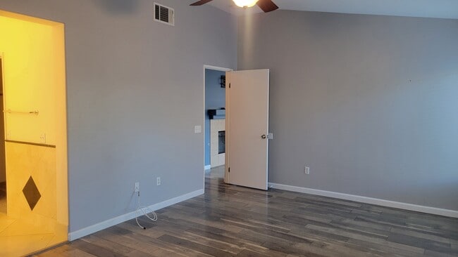 Photo - 32850 Sandalwood Ln