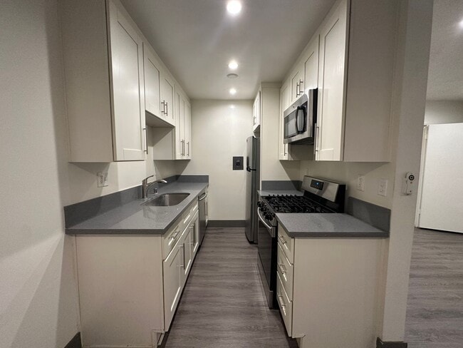 Photo - 12737 Matteson Ave Unit 1