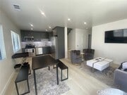 Photo - 6059 Riverton Ave