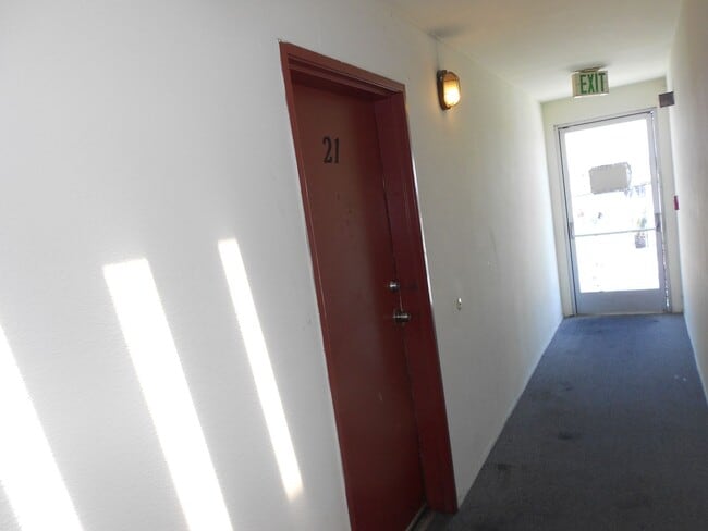 Photo - Lovely One bedroom Apartment in City Heights Unit 21