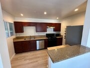 Photo - 7000 Glade Ave