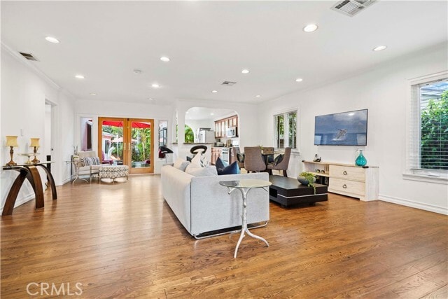 Photo - 5362 Yolanda Ave