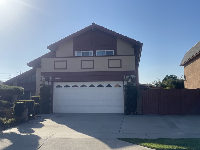 Building Photo - 19633 Nicholas Ave