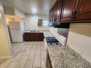 Photo - 5444 Roswell St