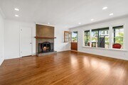 Photo - Charming 3-Bedroom in Desirable Eastside C... House