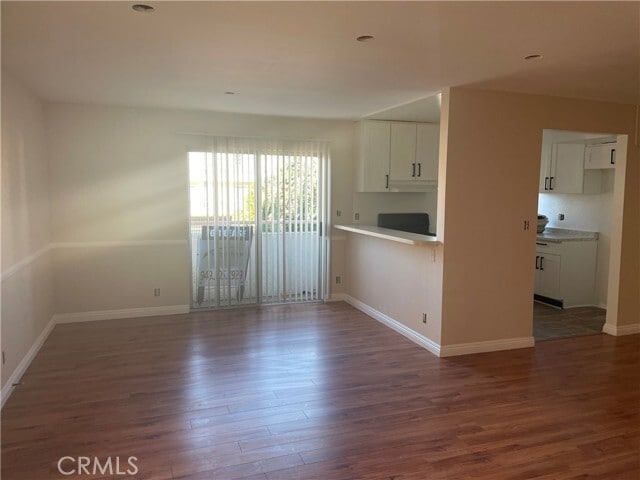 Photo - 14758 Magnolia Blvd Unit 102