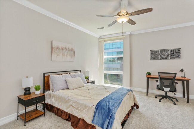 Photo - 525-511 Eleventh Ave Unit 1408