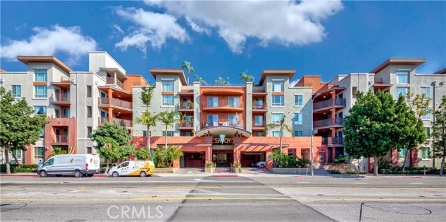 Building Photo - 100 S Alameda St Unit 321