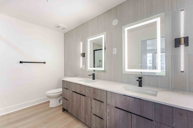 Ariva, San Diego, CA, Deluxe Renovations - Ariva