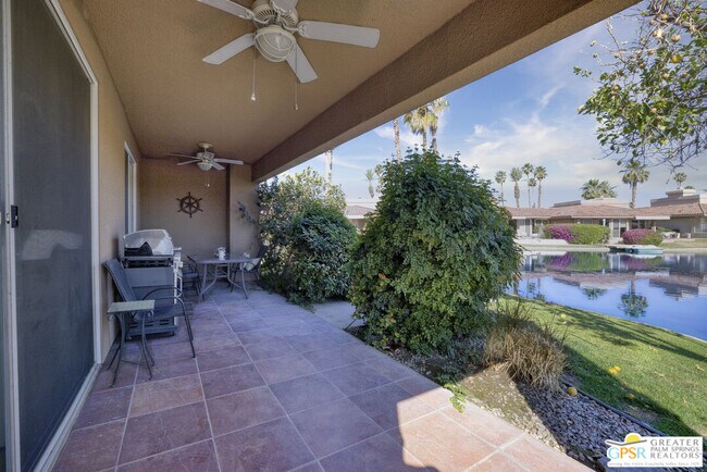 Photo - 164 Lakeshore Dr