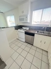 Photo - 931 W 19th St Unit 35