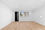 Photo - 6844 Cedros Ave