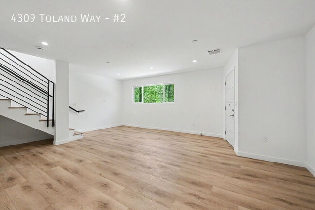 Photo - 4309 Toland Way