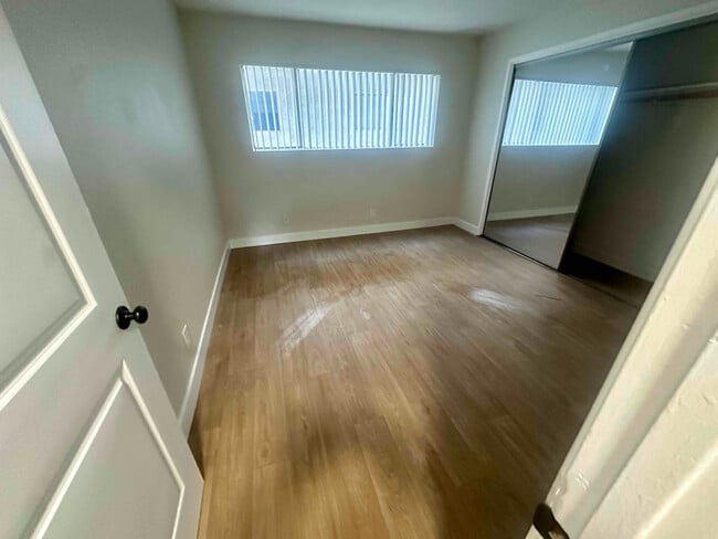 Photo - 8127 Stewart and Gray Rd Unit 03