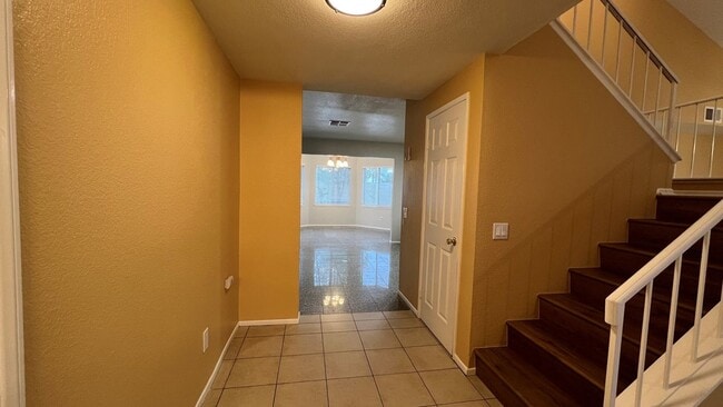 Photo - 8558 Sandhill Dr