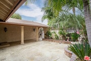 Photo - 3030 Stoner Ave House
