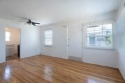 Photo - *OPEN HOUSE: 5/31 3-4PM*  Bright 2 BR in P... Unit 2073