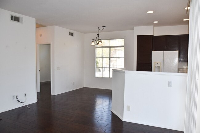 Photo - 8215 E White Oak Ridge